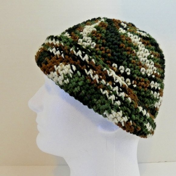 Forest Camo Baggie Beanie Camouflage Hat Handmade Crochet Knit Roll USA Hunt OS - Picture 2 of 7